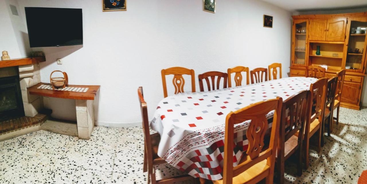 Cal Pau De La Gralla Pobla de Montornés エクステリア 写真